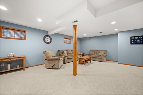 Tiny photo for 1122 Yorkshire Drive S, Sycamore, IL 60178 (MLS # 12552113)