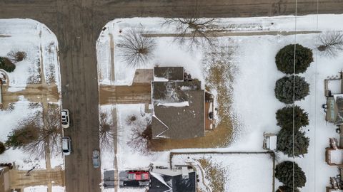 Tiny photo for 1122 Yorkshire Drive S, Sycamore, IL 60178 (MLS # 12552113)