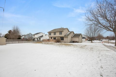 Tiny photo for 1122 Yorkshire Drive S, Sycamore, IL 60178 (MLS # 12552113)