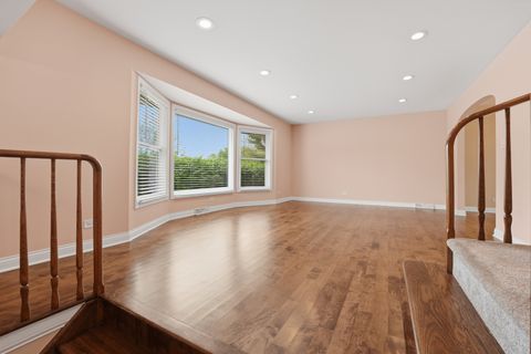 Tiny photo for 4065 Winston Drive, Hoffman Estates, IL 60192 (MLS # 12635271)