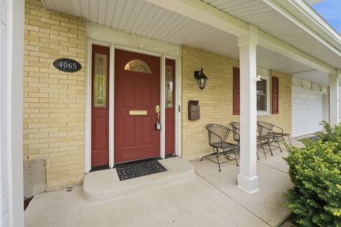 Tiny photo for 4065 Winston Drive, Hoffman Estates, IL 60192 (MLS # 12635271)