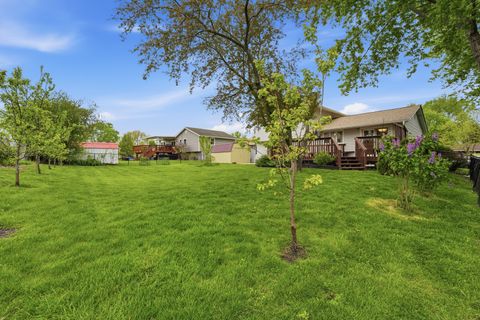 Tiny photo for 4065 Winston Drive, Hoffman Estates, IL 60192 (MLS # 12635271)