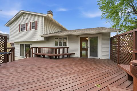 Tiny photo for 4065 Winston Drive, Hoffman Estates, IL 60192 (MLS # 12635271)