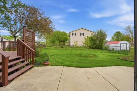 Tiny photo for 4065 Winston Drive, Hoffman Estates, IL 60192 (MLS # 12635271)