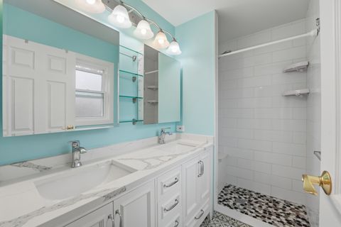 Tiny photo for 4065 Winston Drive, Hoffman Estates, IL 60192 (MLS # 12635271)