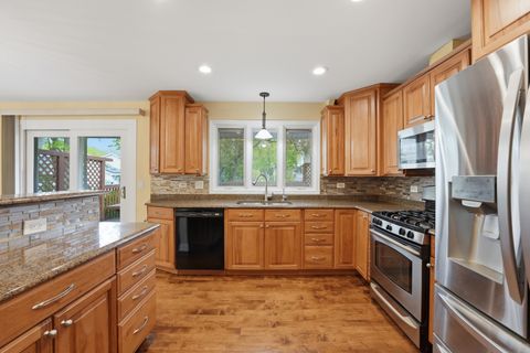 Tiny photo for 4065 Winston Drive, Hoffman Estates, IL 60192 (MLS # 12635271)