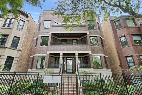 Photo of 1939 N Humboldt Boulevard #1S, Chicago, IL 60647 (MLS # 12769518)