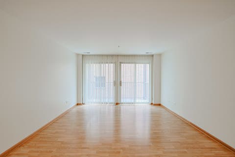 Tiny photo for 27 E Hattendorf Avenue #213, Roselle, IL 60172 (MLS # 12738410)