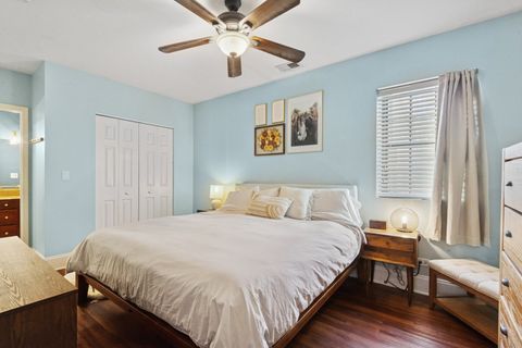 Tiny photo for 2314 Sherman Avenue #G, Evanston, IL 60201 (MLS # 12518990)