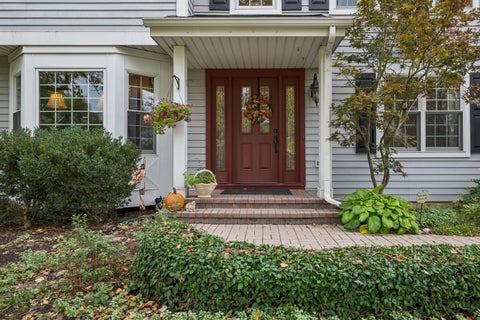 Tiny photo for 1244 Yorkshire Lane, Barrington, IL 60010 (MLS # 12782741)