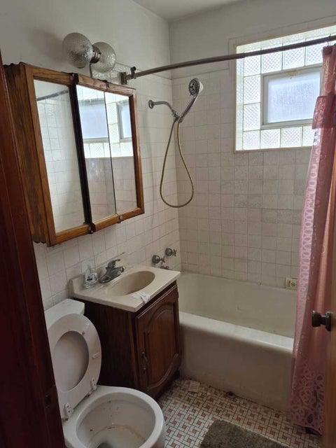 Tiny photo for 3423 N Odell Avenue N, Chicago, IL 60634 (MLS # 12759058)