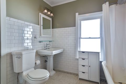 Tiny photo for 205 S Cuyler Avenue, Oak Park, IL 60302 (MLS # 12533266)