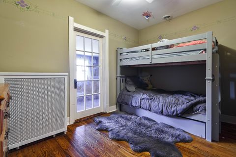 Tiny photo for 205 S Cuyler Avenue, Oak Park, IL 60302 (MLS # 12533266)