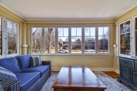 Tiny photo for 205 S Cuyler Avenue, Oak Park, IL 60302 (MLS # 12533266)