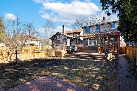 Tiny photo for 205 S Cuyler Avenue, Oak Park, IL 60302 (MLS # 12533266)