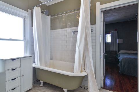 Tiny photo for 205 S Cuyler Avenue, Oak Park, IL 60302 (MLS # 12533266)