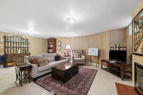 Tiny photo for 1434 William Street, River Forest, IL 60305 (MLS # 12629766)