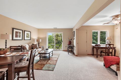 Tiny photo for 10300 Village Circle Drive #1109, Palos Park, IL 60464 (MLS # 12342885)