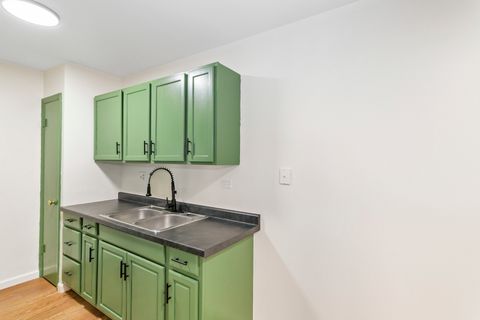 Tiny photo for 1085 Higgins Quarters Drive #104, Hoffman Estates, IL 60194 (MLS # 12485785)