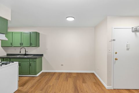 Tiny photo for 1085 Higgins Quarters Drive #104, Hoffman Estates, IL 60194 (MLS # 12485785)