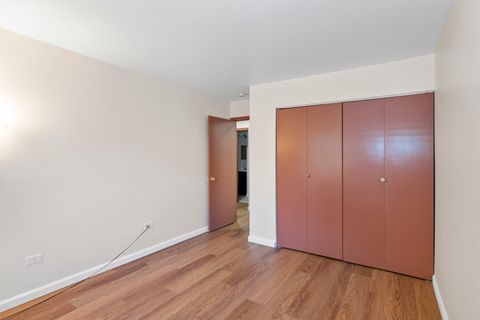 Tiny photo for 1085 Higgins Quarters Drive #104, Hoffman Estates, IL 60194 (MLS # 12485785)