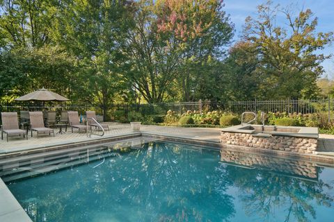 Tiny photo for 1987 Selkirk Court, Inverness, IL 60010 (MLS # 12494179)