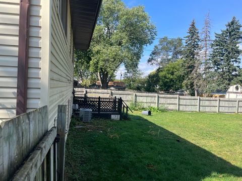 Tiny photo for 2020 Exeter Avenue, Loves Park, IL 61111 (MLS # 12473031)