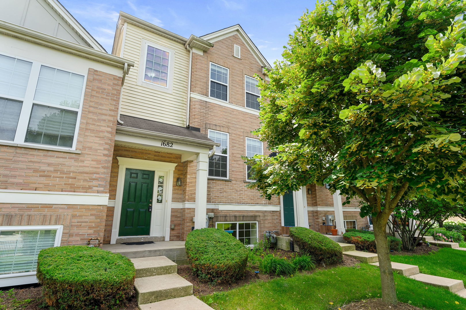 1682 Dogwood Lane
