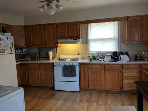 Tiny photo for 317 Maryland Avenue, Ottawa, IL 61350 (MLS # 12493845)