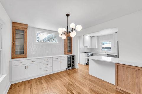 Tiny photo for 511 Highland Avenue, Oak Park, IL 60304 (MLS # 12493230)