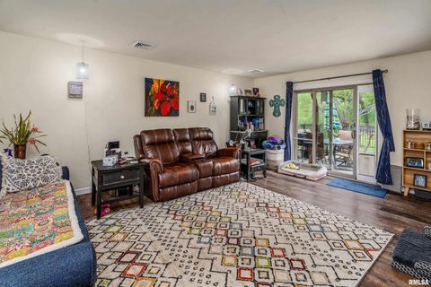 Tiny photo for 2017 W NORWOOD Drive, Carbondale, IL 62901 (MLS # EB459736)