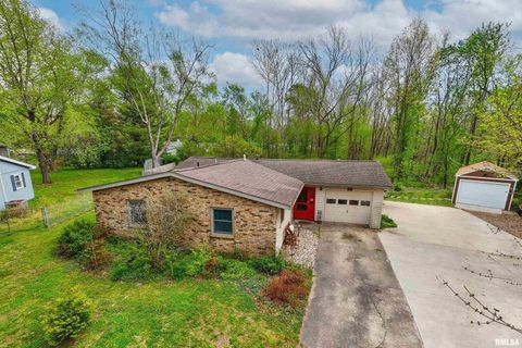 Tiny photo for 2017 W NORWOOD Drive, Carbondale, IL 62901 (MLS # EB459736)