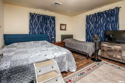 Tiny photo for 2017 W NORWOOD Drive, Carbondale, IL 62901 (MLS # EB459736)