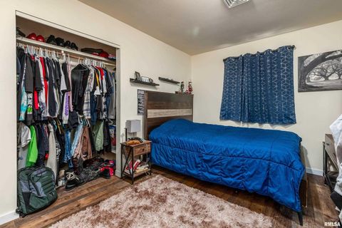 Tiny photo for 2017 W NORWOOD Drive, Carbondale, IL 62901 (MLS # EB459736)