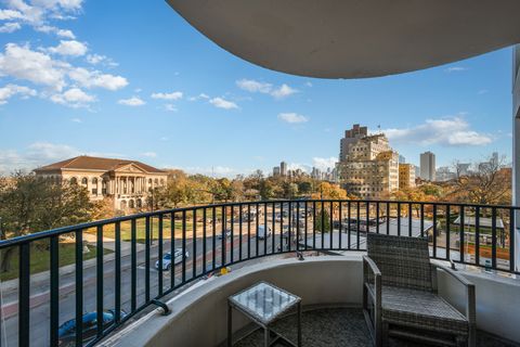 Tiny photo for 2020 N Lincoln Park West Street #3G, Chicago, IL 60614 (MLS # 12519812)