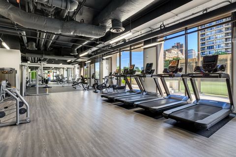 Tiny photo for 2020 N Lincoln Park West Street #3G, Chicago, IL 60614 (MLS # 12519812)