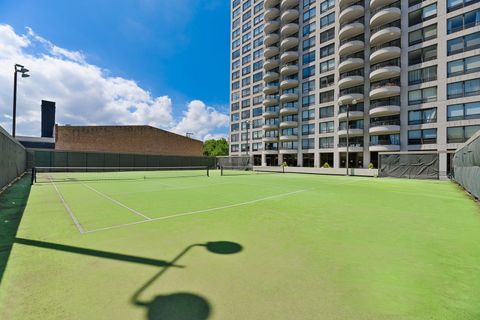 Tiny photo for 2020 N Lincoln Park West Street #3G, Chicago, IL 60614 (MLS # 12519812)