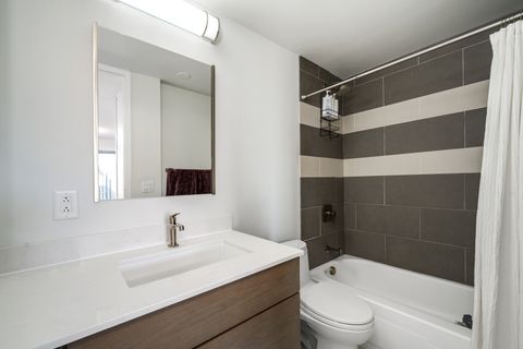 Tiny photo for 2020 N Lincoln Park West Street #3G, Chicago, IL 60614 (MLS # 12519812)