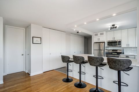 Tiny photo for 2020 N Lincoln Park West Street #3G, Chicago, IL 60614 (MLS # 12519812)