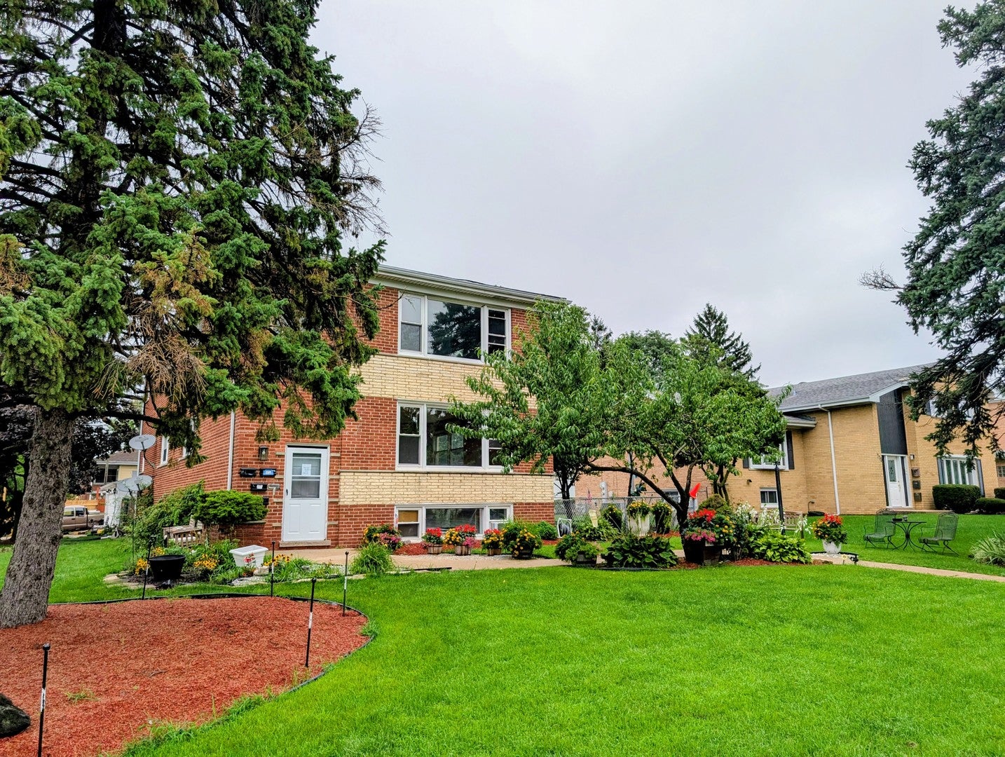 16w780 57th Street 1
