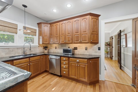 Tiny photo for 933 22nd Street, Moline, IL 61265 (MLS # 12716702)