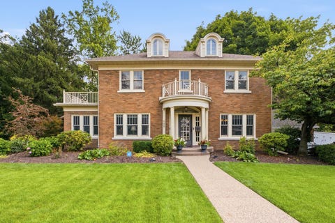 Tiny photo for 933 22nd Street, Moline, IL 61265 (MLS # 12716702)