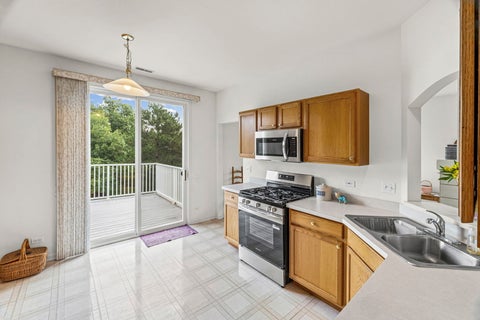 Tiny photo for 1052 Delta Drive #1052, Elgin, IL 60123 (MLS # 12701121)
