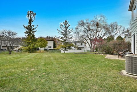 Tiny photo for 658 Claridge Circle, Hoffman Estates, IL 60169 (MLS # 12517031)