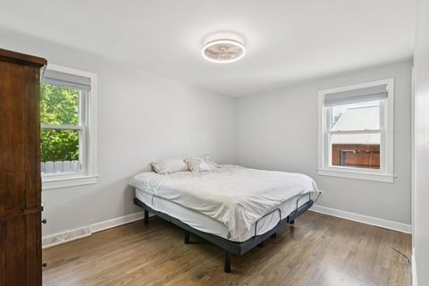 Tiny photo for 9945 Sunnyside Avenue, Schiller Park, IL 60176 (MLS # 12490990)