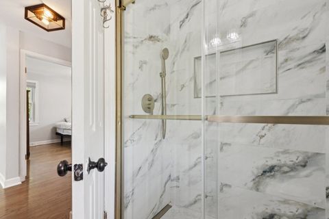 Tiny photo for 9945 Sunnyside Avenue, Schiller Park, IL 60176 (MLS # 12490990)