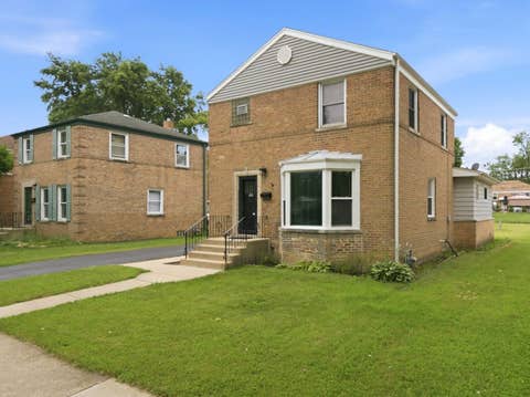Tiny photo for 504 N Laverne Avenue, Hillside, IL 60162 (MLS # 12726941)