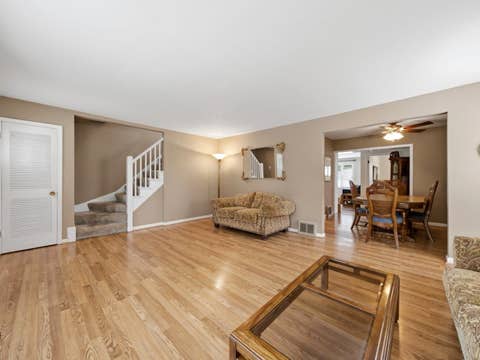 Tiny photo for 504 N Laverne Avenue, Hillside, IL 60162 (MLS # 12726941)