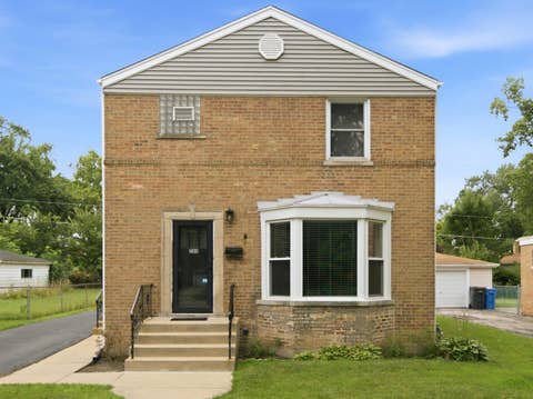 Photo of 504 N Laverne Avenue, Hillside, IL 60162 (MLS # 12726941)
