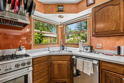 Tiny photo for 219 Woodlawn Drive, Mundelein, IL 60060 (MLS # 12700103)